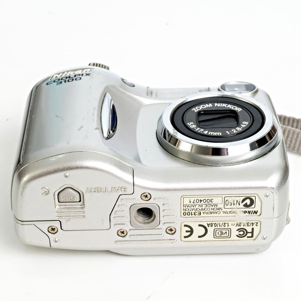 Nikon Coolpix 3100 3.2 Megapixel Digital Camera 3x Zoom TESTED Works - Picture 7 of 7